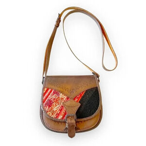 Vintage Leather and Fabric Boho Crossbody Saddlebag Purse Southwestern Cowgirl‎